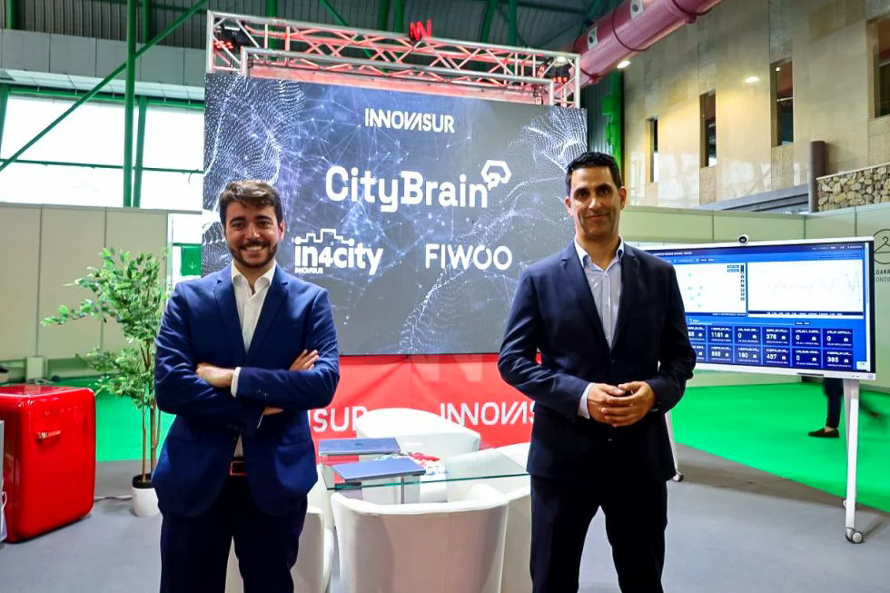 INNOVASUR adquiere Fiwoo para desarrollar la primera plataforma Smart City no-code del mercado