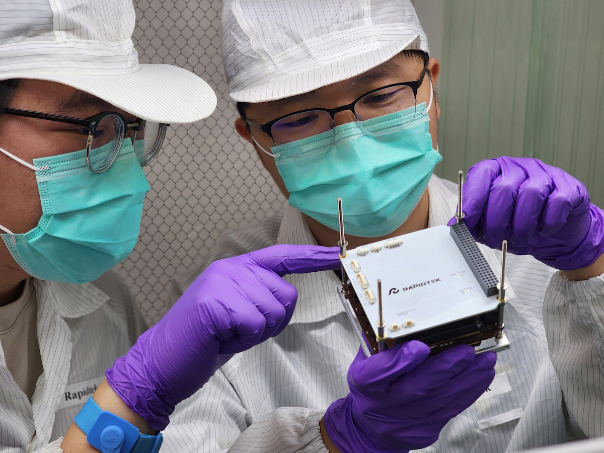 Rapidtek consolida su liderazgo en comunicaciones satelitales con el éxito del CubeSat 'Nightjar' y lanza un ambicioso programa IoT