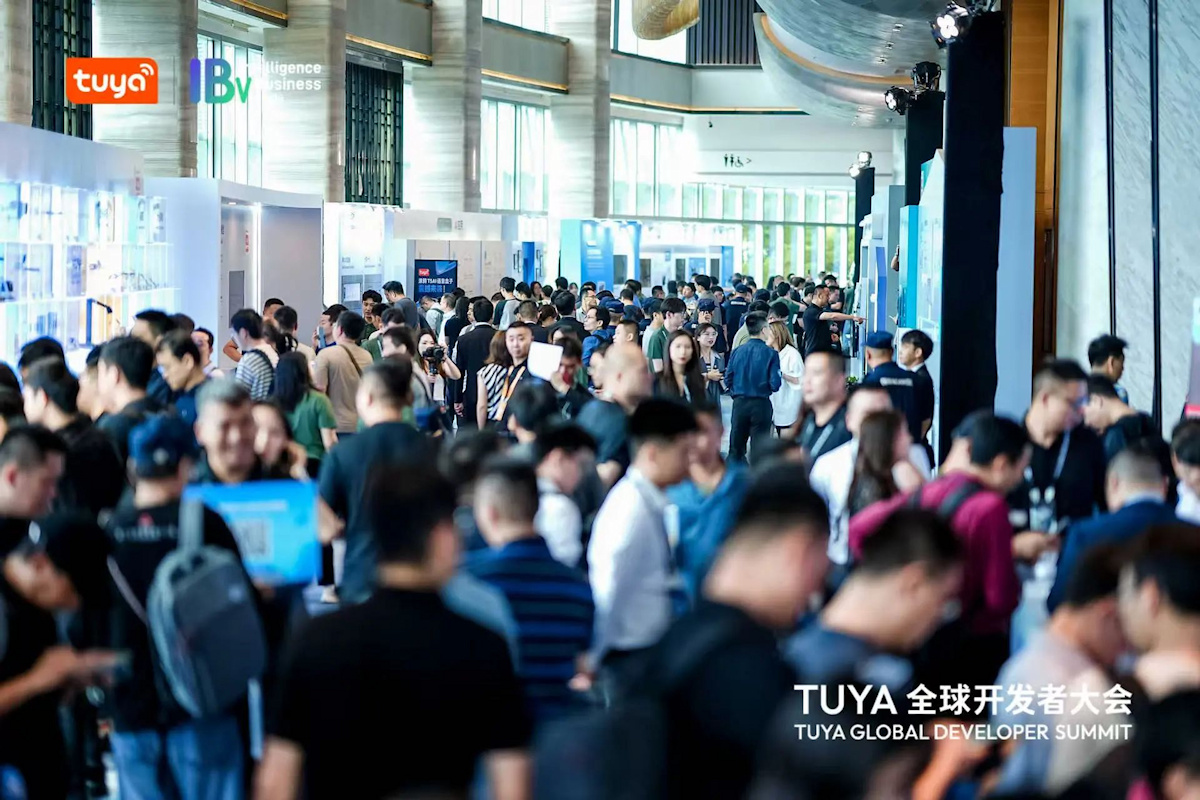 Tuya Smart presenta innovadoras soluciones de IA en el 2025 TUYA Global Developer Summit
