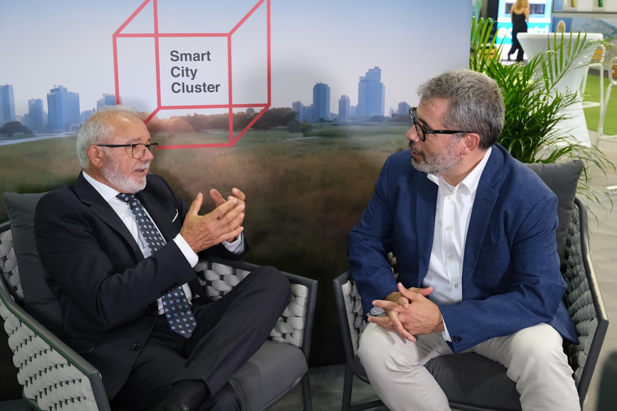 Localret y Smart City Cluster unen fuerzas para acelerar la digitalización de los municipios