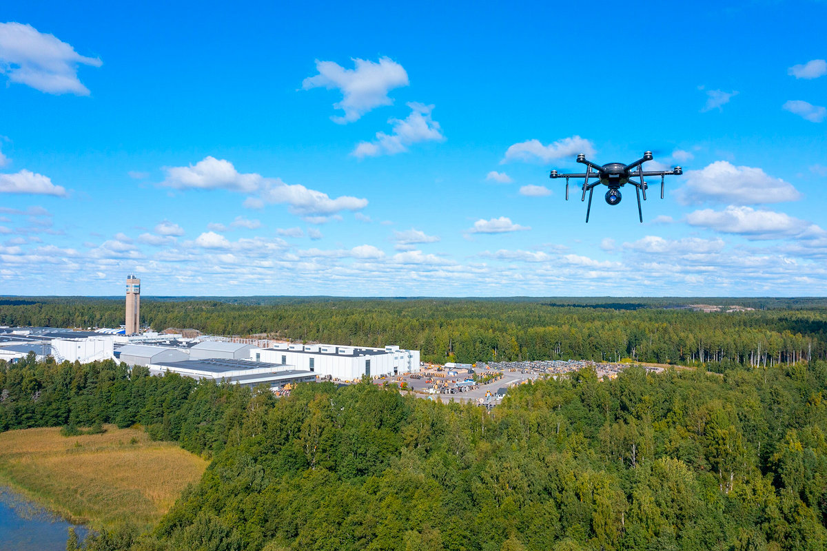 Swisscom y Nokia despliegan un servicio nacional de drones en Suiza para seguridad pública e inspección de infraestructuras