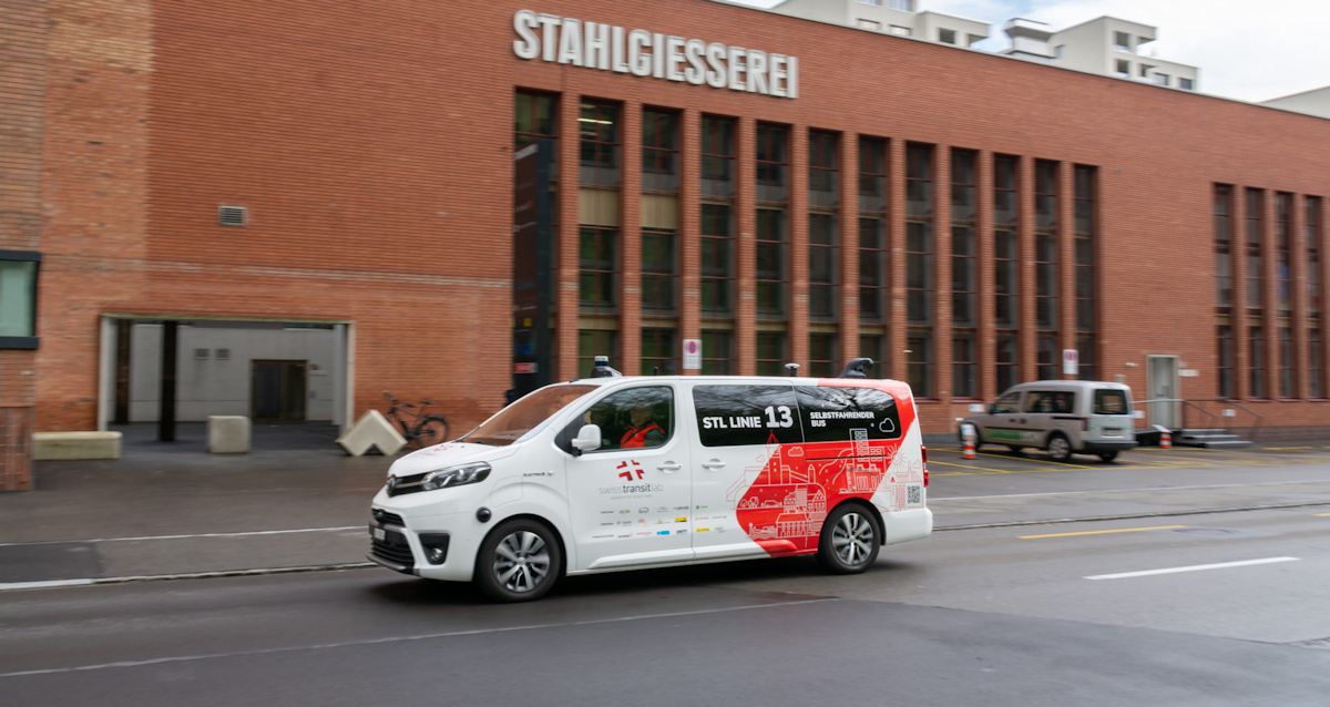 Comienza el servicio de conducción automatizada en Suiza