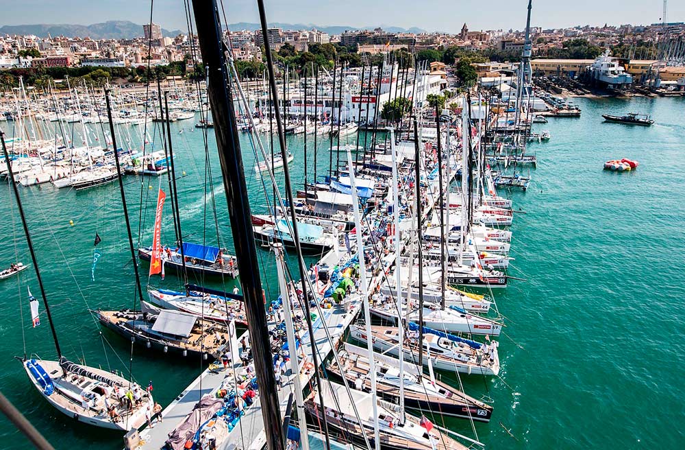 Palma estrena un dron acuático para limpiar el mar durante la Copa del Rey de Vela