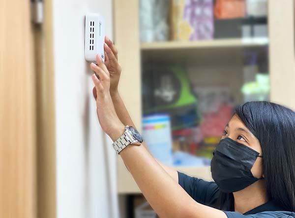 Los servicios de discapacidad de Thye Hua Kwan Moral Charities (THKMC) se asocian con UnaBiz para crear entornos más saludables y seguros para los beneficiarios y el personal