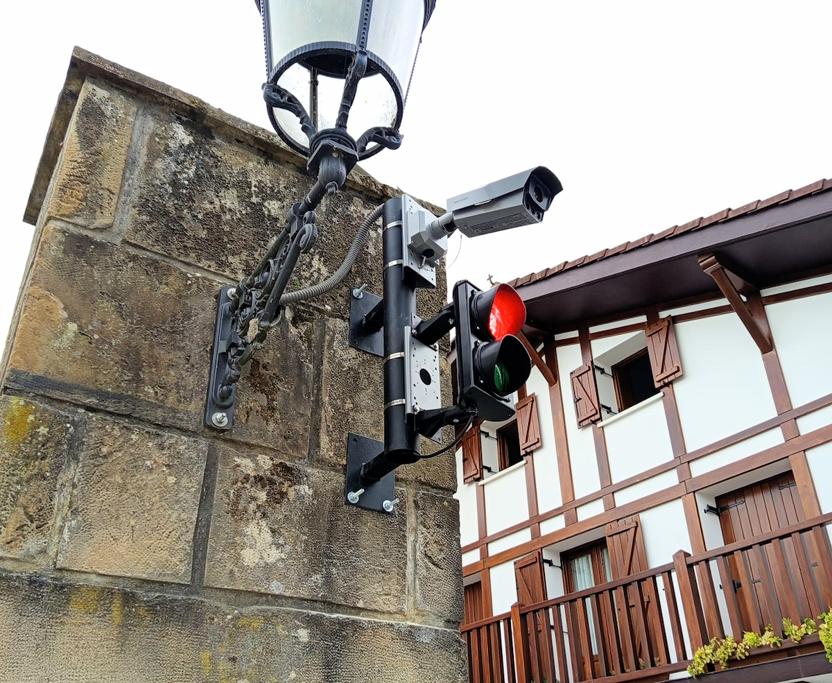Usurbil implanta un sistema inteligente de control de accesos basado en reconocimiento de matrículas