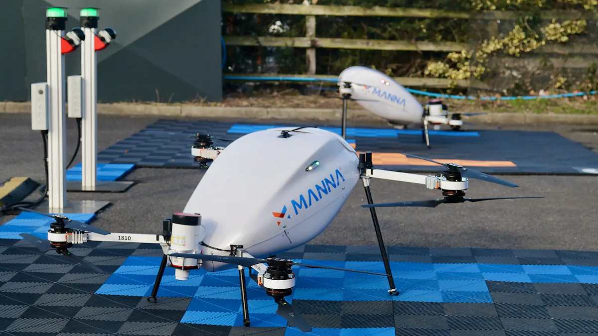 Vodafone y Manna prueban el pilotaje remoto de drones de reparto mediante red móvil